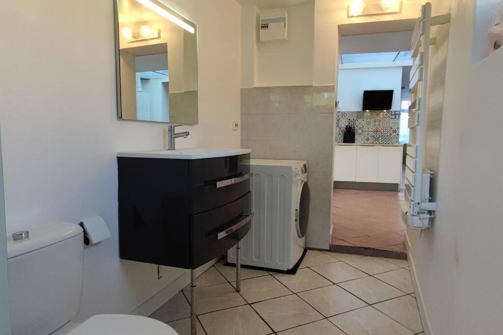 Maison Ronchin/Lille - Proche Toutes Commodites Buitenkant foto