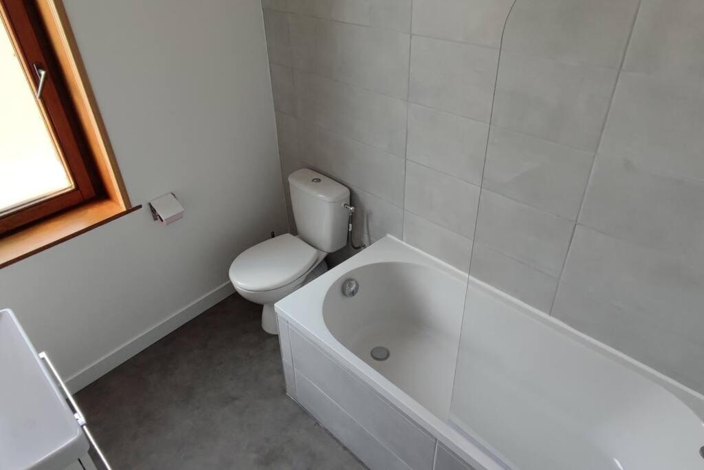 Maison Ronchin/Lille - Proche Toutes Commodites Buitenkant foto